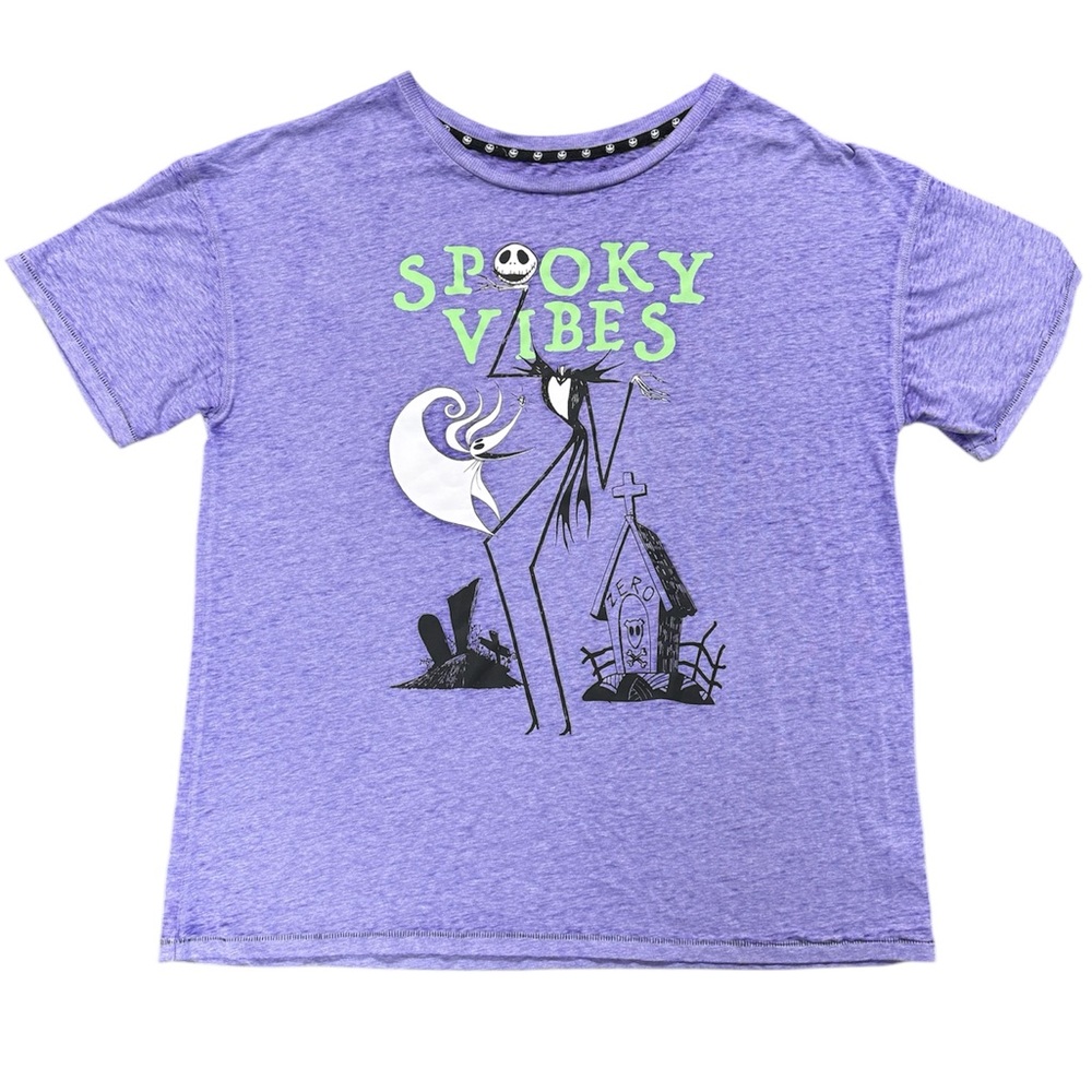 Spooky Vibes, The Nightmare Before Christmas T - Shirt. Size XL